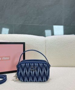 Miu Miu Camera bag 1:1