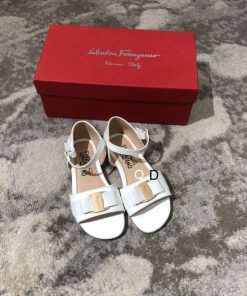 Ferragamo Kid shoes -Ts