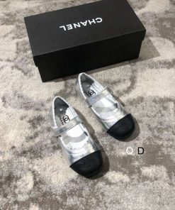 Chanel Kid shoes -Ts