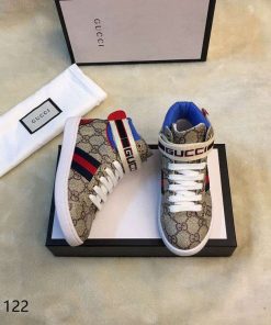 Gucci kid shoes