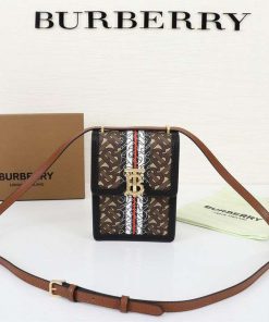 Burberry Cellphone bag1:1