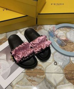 Fendi Slipper Woman Ts