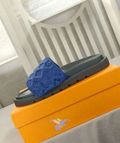 LV slippers man Ts