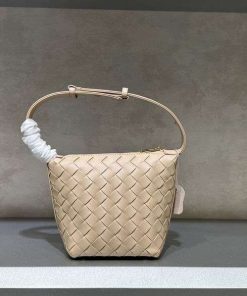 Bottega Veneta Lunch box bag