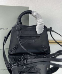 Balenciaga x9x14.5cm FY