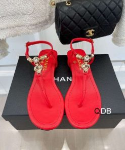 Chanel slippers woman Ts