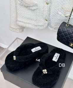 Chanel Fur Saddles Ts